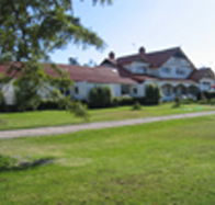 Clarence Point Lodge - Mackay Tourism