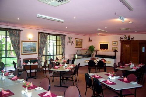 Roundhouse Motel - Mackay Tourism 2