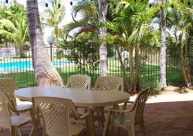 Carnarvon Gateway Motel - Mackay Tourism 0