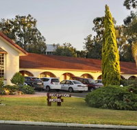 McNevins Warwick Motel amp Gunyah Restaurant - Mackay Tourism