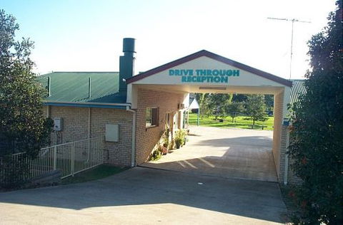 Kilcoy Gardens Motor Inn - Mackay Tourism 2