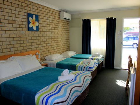 Kilcoy Gardens Motor Inn - Mackay Tourism 7