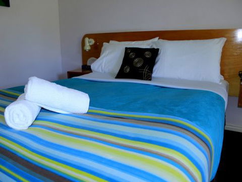 Kilcoy Gardens Motor Inn - Mackay Tourism 9