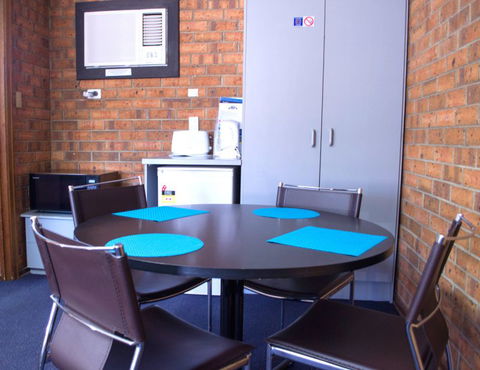 Kadina Gateway Motor Inn - Mackay Tourism 4