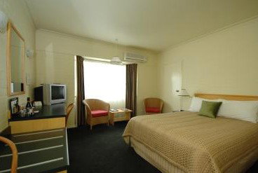 Best Western Grand Country Lodge - Mackay Tourism 1