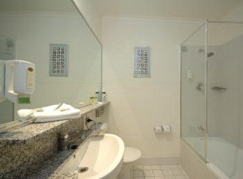 Best Western Grand Country Lodge - Mackay Tourism 2