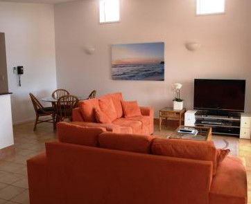 Lennox Beach Resort - Mackay Tourism 0