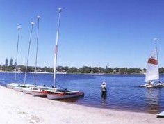 Lennox Beach Resort - Mackay Tourism 1