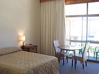 Coonawarra Motor Lodge Motel - Mackay Tourism 2