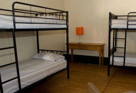 Glebe Village Backpackers - Mackay Tourism 0