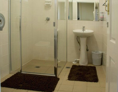 Glebe Village Backpackers - Mackay Tourism 3