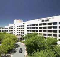 Crowne Plaza Canberra - Mackay Tourism