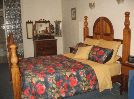 Cedars Indulgence Retreat - Mackay Tourism