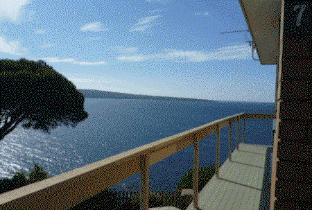 Eagle Heights Holiday Units - Mackay Tourism 2