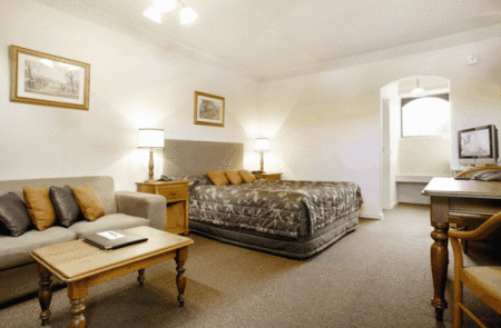 Hotel Bruce County - Mackay Tourism 2