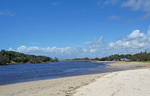 Pottsville Beach Motel - Mackay Tourism 4