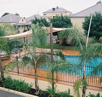 Bridges on Meninya Motel  Apartments - Mackay Tourism
