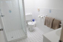 Fox Glenn Motor Inn - Mackay Tourism 1