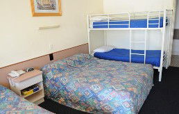 Fox Glenn Motor Inn - Mackay Tourism 3