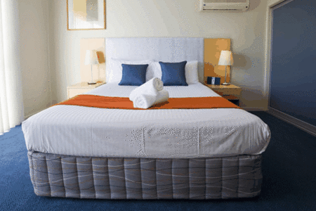 Corrigans Cove Apartments - Mackay Tourism 2
