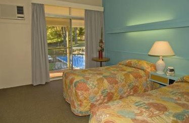 Gosford Motor Inn And Apartments - Mackay Tourism 3
