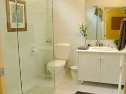 Treetops Bed And Breakfast - Mackay Tourism 2
