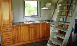 Great Ocean Road Cottages - Mackay Tourism 4