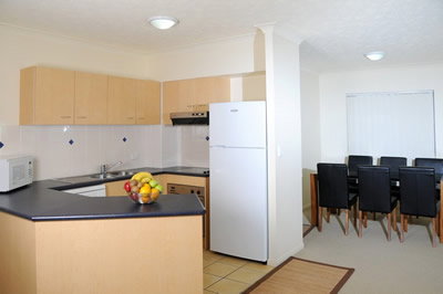 Bella Mare Beachside Apartments - Mackay Tourism 5