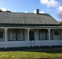 Ben Hyron's Cottage - Mackay Tourism