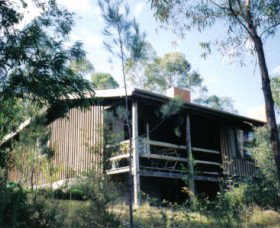 High Ridge Cabins - Mackay Tourism 0