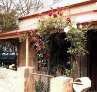 Bluebird Cottage - Mackay Tourism