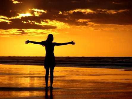 Teewah Beach Escapes - Mackay Tourism 1