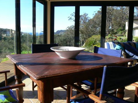 The Outlook Cabana - Mackay Tourism 4