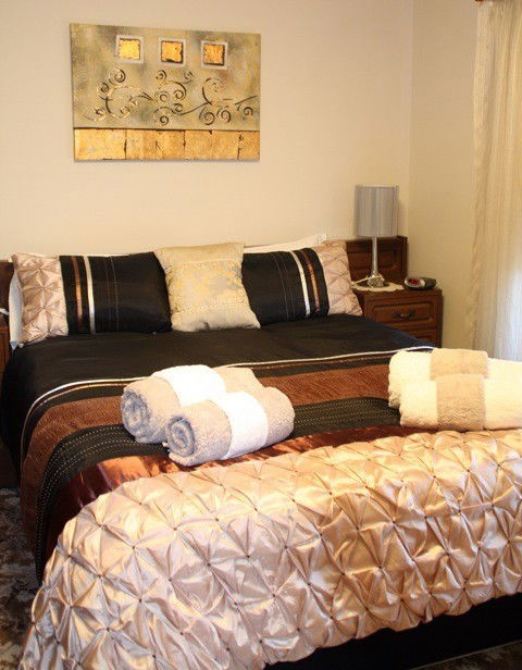 Executive Holiday Rental - Mackay Tourism 6