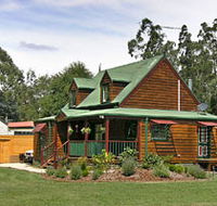 Mystic Mountains Holiday Cottages - Mackay Tourism