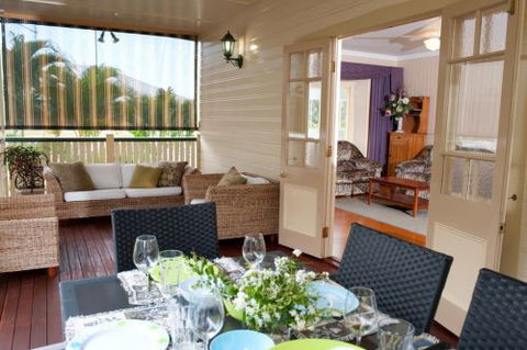 Robbie's Place Self Contained Apartment - Mackay Tourism 0