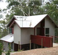 Pelicans At Denmark Luxury Chalet - Mackay Tourism