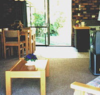 Falls Forest Retreat - Mackay Tourism