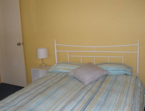 Coochiemudlo Island Family Beach House - Mackay Tourism 6