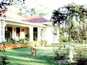 Wattle Downs Sheep Station Farm Stay - Mackay Tourism 0