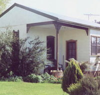 Elmstead Cottages - Mackay Tourism