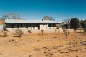 Alpana Station - Mackay Tourism 0