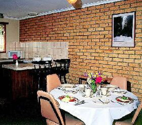 Riverfront Villas - Mackay Tourism 0