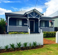 The Blue Cottage on Kent - Mackay Tourism