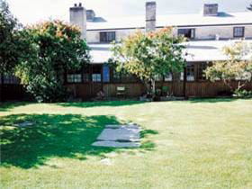 Campbell Cottages - Mackay Tourism 0