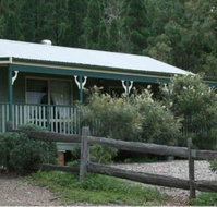 Carellen Holiday Cottages - Mackay Tourism