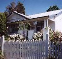 Crabapple Cottage - Mackay Tourism