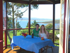 Pomona Spa Cottages - Mackay Tourism 0