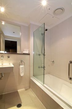 Quality Hotel Batman's Hill On Collins - Mackay Tourism 18