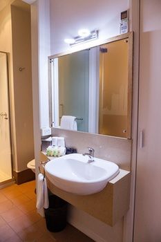 Quality Hotel Batman's Hill On Collins - Mackay Tourism 33